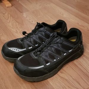 Keen work shoes